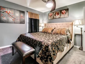 Perfect, Relaxing King bed Suits/ free parking - Image 3