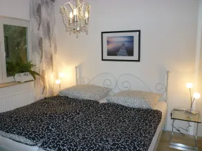 Vid portarna i Hamburg, nära staden, lättillgänglig, stor terrass, WiFi trädgårdsdam, - Image 4