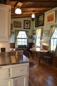 Unique Tiny  House Getaway on Historic Farm - Image 5