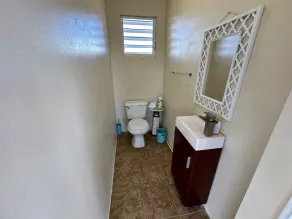 4 bedroom house with private pool, sleeps 15, WiFi, near Combate - Image 2
