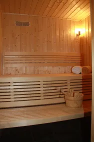 Luxury Chalet for 8-10 people with stunning views - Image 4