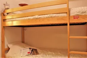 50m from ski slopes, 3rd floor, balcony, tv, ski locker, 26m², Risoul - Image 5