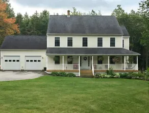 Close to Rockland,  large mid coast home in quiet neighborhood - Image 1