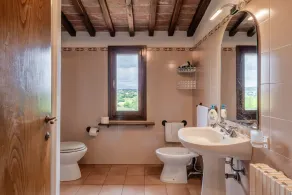Apartment 'Lo Stornello' with Shared Pool, Wi-Fi and Air Conditioning - Image 4