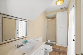 The Woodlands TX Retreat Sleeps 16 Pool • Jacuzzi • Lake - Image 5