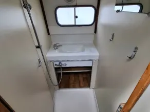 Unique Stay Onboard in Chenillé-Changé - Up to 5 Guests - Image 2