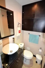 Spectacular Family Luxury Apartment, Excellent Location, Feels Like Home... - Image 4
