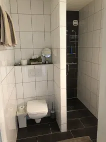 Bjergudsigt over dalen Lichtenstein, lejlighed på bjergsiden - Image 2