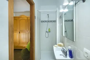 Owl Booking Villa March - 10 Min Walk to the Old Town - Image 3