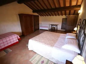 Holiday Home in Montone with Pool  Garden - Image 5