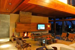 Top House in Lagoa! Luxury retreat with 360-degree views of the lagoon, sea, and Atlantic rainforest. - Image 3