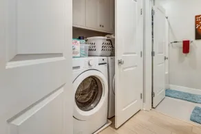 12 Mi to Dtla! Multi-level Charmer w/ Pool Access - Image 4