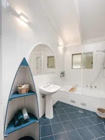 Perfect Pet Friendly South Coast Beach Getaway - Image 3