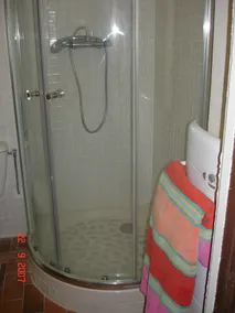 PORQUEROLLES - Appartement meublé 50 m², vue exceptionnelle - Image 3