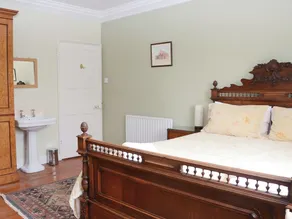 8 bedroom accommodation in Horbling, near Sleaford - Image 5
