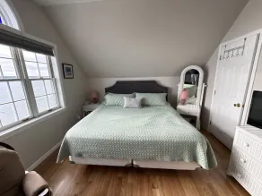 Sunset Haven Cottage - Image 5