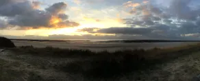 Maison de vacances entre plage et dunes dans site naturel préservé. - Image 3