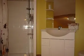 Appartement in Mas XVIIIè  3 Km von Uzès, sichergestelltes geheiztes Schwimmbad - Image 2