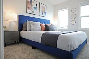 Stylish Home with AC 3 King Beds Garage Disney - Image 3