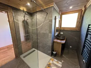 Chalet vue Mont Blanc avec jacuzzi extérieur - Image 4