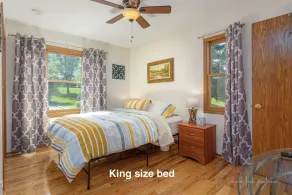 Bright and peaceful Galena retreat. Near amenities and Chestnut - Image 5