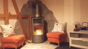 Cozy apartment (92sqm) with fireplace and balcony - Image 2