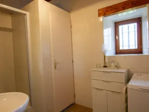 House with shared jacuzzi and garden, near Dordogne - Image 3