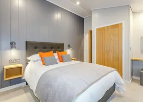 2 bedroom accommodation in Haddon - Image 3