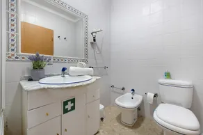 Apartment 'Sunny Escape' with Sea View, Wi-Fi and Air Conditioning - Image 3