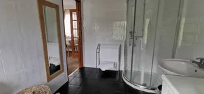 Fantastic self-catering apartment on the outskirts of Caerleon - Image 5