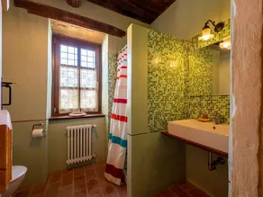 Bellissimo appartamento per 18 persone con piscina, WIFI, patio e animali ammessi - Image 2