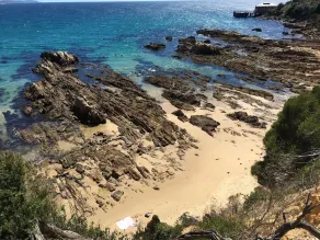 Clifftop- Amazing beach, coast + ocean views. - Image 4