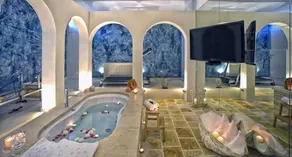 Villa Pearl - Six Bedroom Villa, Sleeps 12 - Image 2