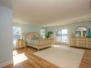 Beautiful, Open floor plan, amazing sunset views,Waterside Pool, Pier, 6+ac - Image 5