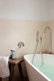 Modern interior, private villa with pool, Ronda 5km, organic olive grove. - Image 4