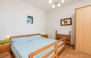 Nice Apartment In Jablanac With House Sea View - Image 4