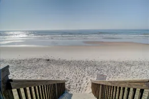 Oceanfront 3BR Villa Capriani 315B in North Topsail Beach, perfect for families! - Image 4