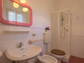 Beautiful apartment for 8 people with pool, WIFI, patio, pets allowed and panoramic view - Image 3