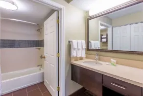Perfect Location for Your Next Getaway! Convenient Suite w/ FREE Breakfast, Pool - Image 5