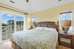 Soundside Dog Friendly Home w/ Private Pool, Hot Tub, Theater and Game Rooms - Image 2