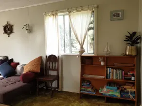 Classic Lancelin split level 70s beach house with ocean views, sleeps 8 - Image 3