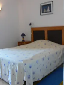 Superbe appartement dans résidence privée au pied de la mer - Image 4