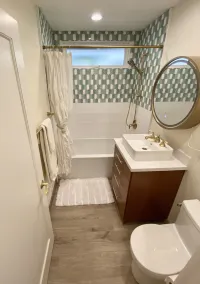 || La Jolla Beach House || Great Location || Newly Remodeled  - Image 5