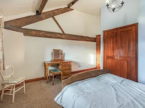 2 bedroom accommodation in Poulton Le Fylde - Image 4