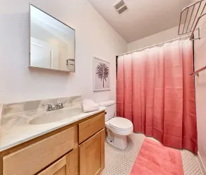 Modern Studio SLU, Fox Thtr, CWE-Apt J - Image 5