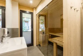 Apartment # 2a with sauna & pool - Image 3