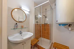 Appartement 4 pers 50m de la plage - Image 3