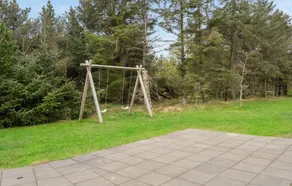 Six-Bedroom Holiday Home In Blavand - Image 3