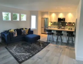 Luxury Space - Private Access/Private Area - Image 4