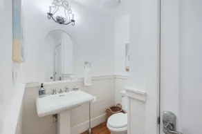 2 Min Walk to the Beach, Pool + Town Square! Rosemary Family Home - Image 5